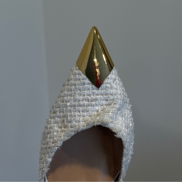 2 Elegant Beige with Gold Accents Heels for $20 - Picture 10 of 10